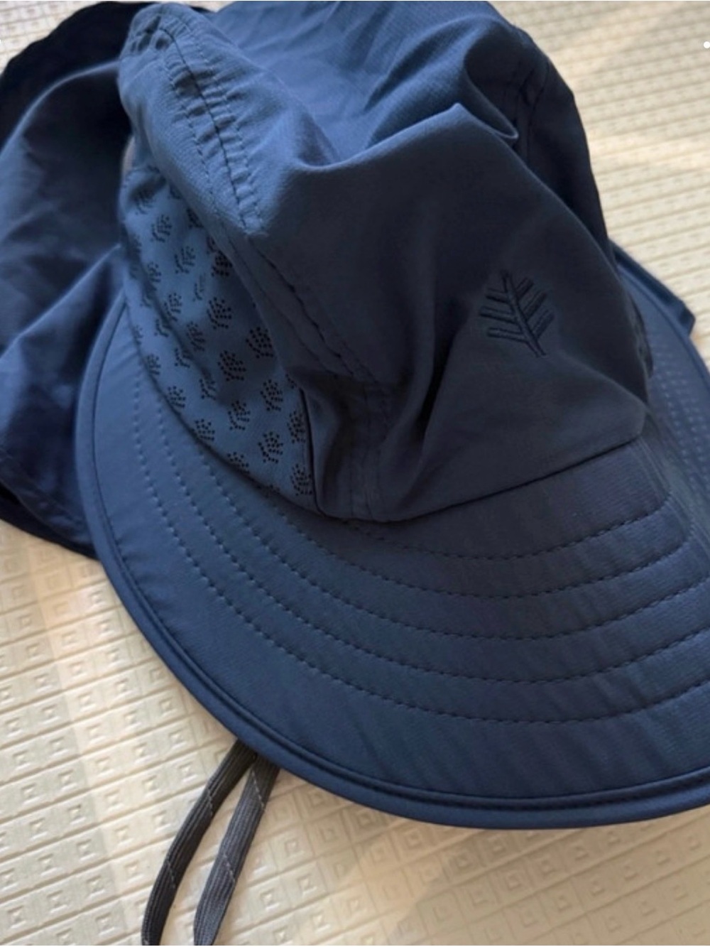Coolibar Kids Navy Blue Adjustable Sun Hat with Neck Flap. XL